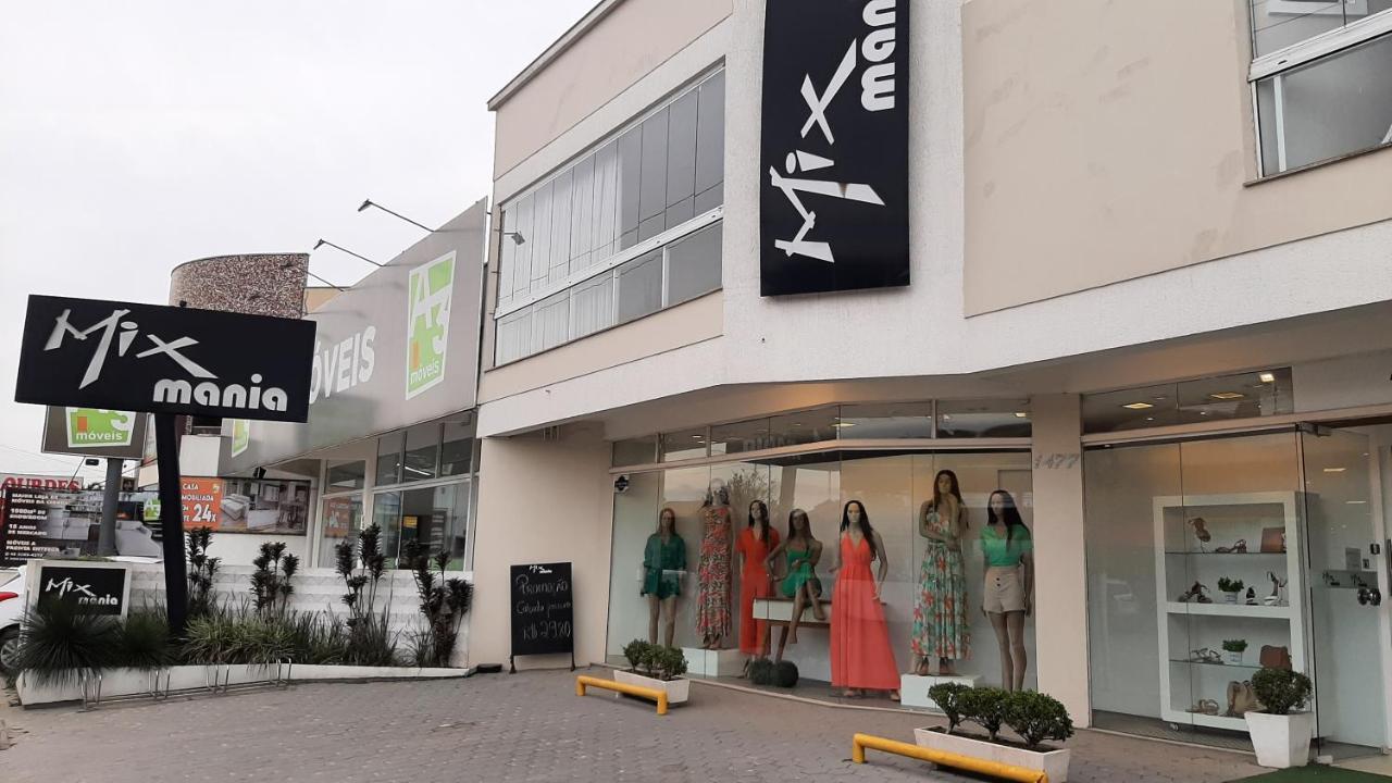 Excelente Sobrado Confortavel No Centro De Tijucas Proximo As Praias Екстериор снимка